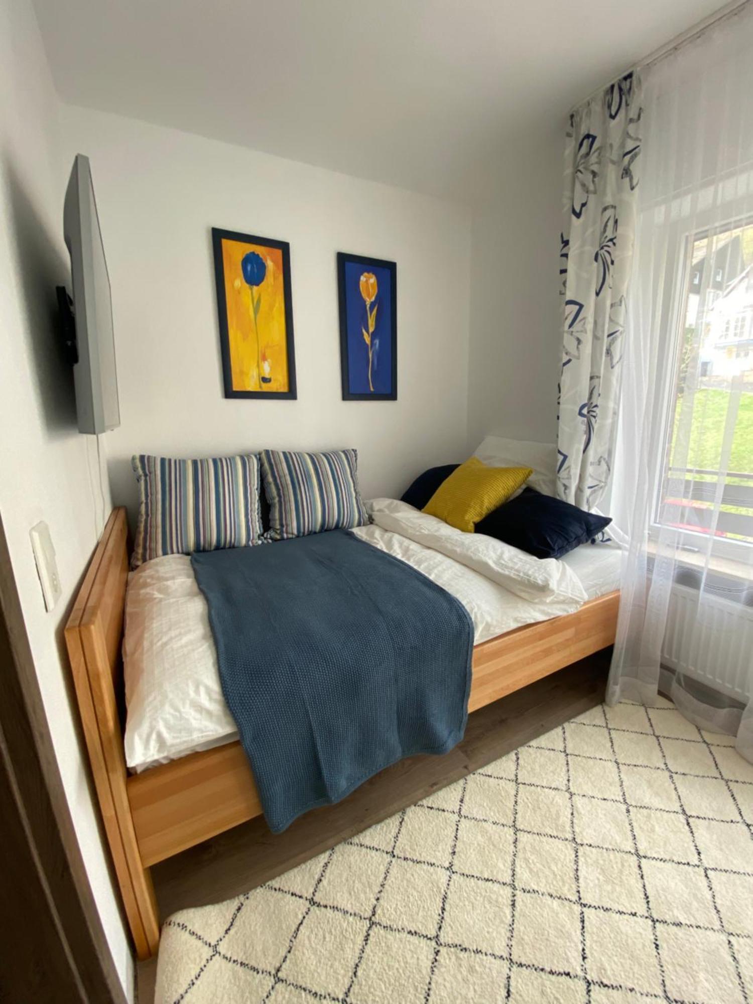 Pension Mit Moselblick Klotten Exterior foto