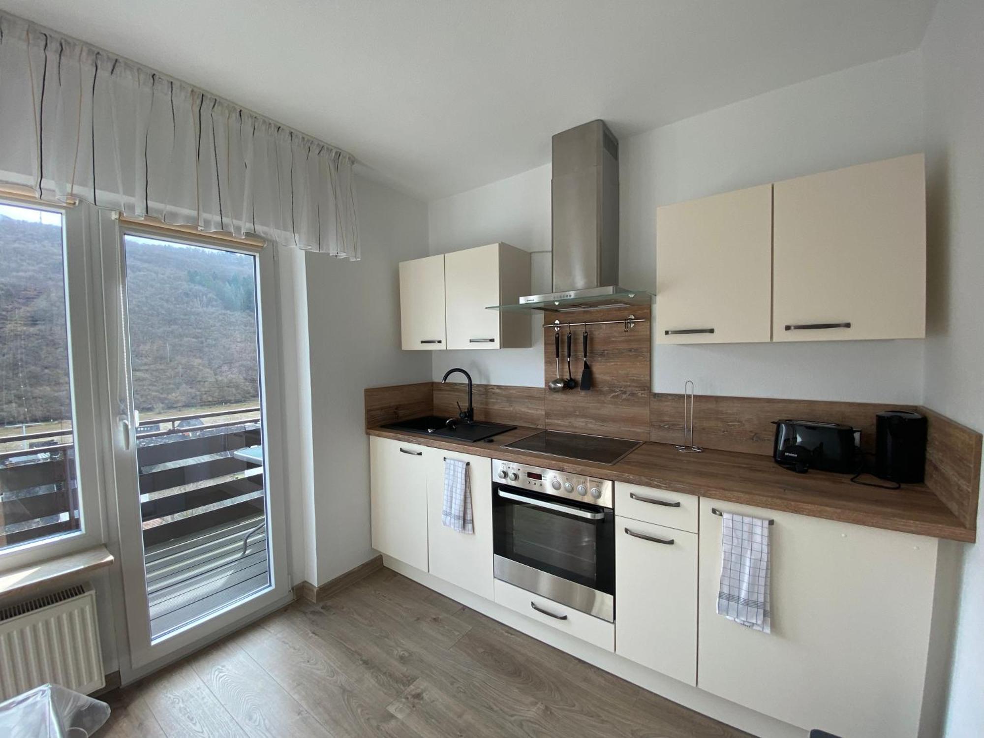Pension Mit Moselblick Klotten Exterior foto